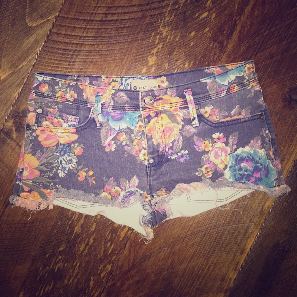 🌺 ROXY Jean SHORTS 🌺